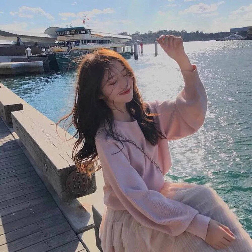 雾中湖